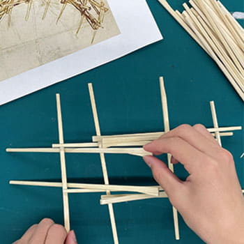 大規模建築の仕組みを学ぶ！
立体模型づくり